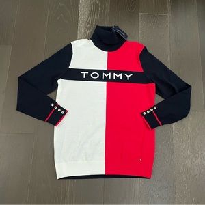 NWT Tommy Hilfiger Women’s Large Colorblock Spellout Turtleneck Sweater